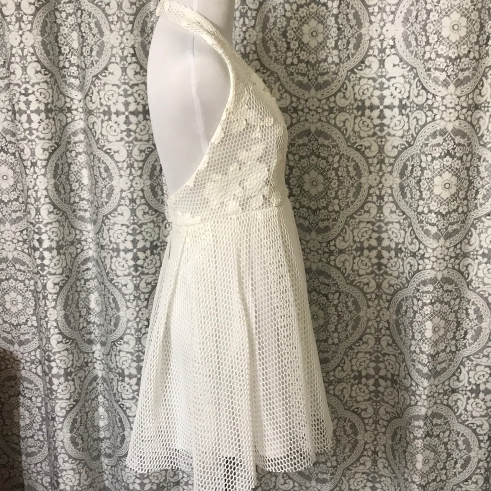 NWT Classic Marilyn Monroe Halter Dress - Picture 2 of 5